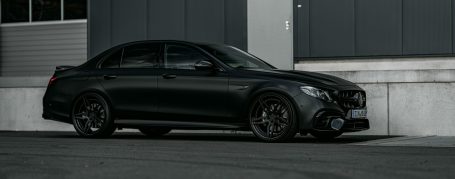 Mercedes-AMG E63 W213 - Folierung in 3M Satin Black