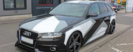 Audi A4 Avant 8F - Teilverklebung / Designfolierung mit Oracal Weiß glänzend + Oracal Telegrau