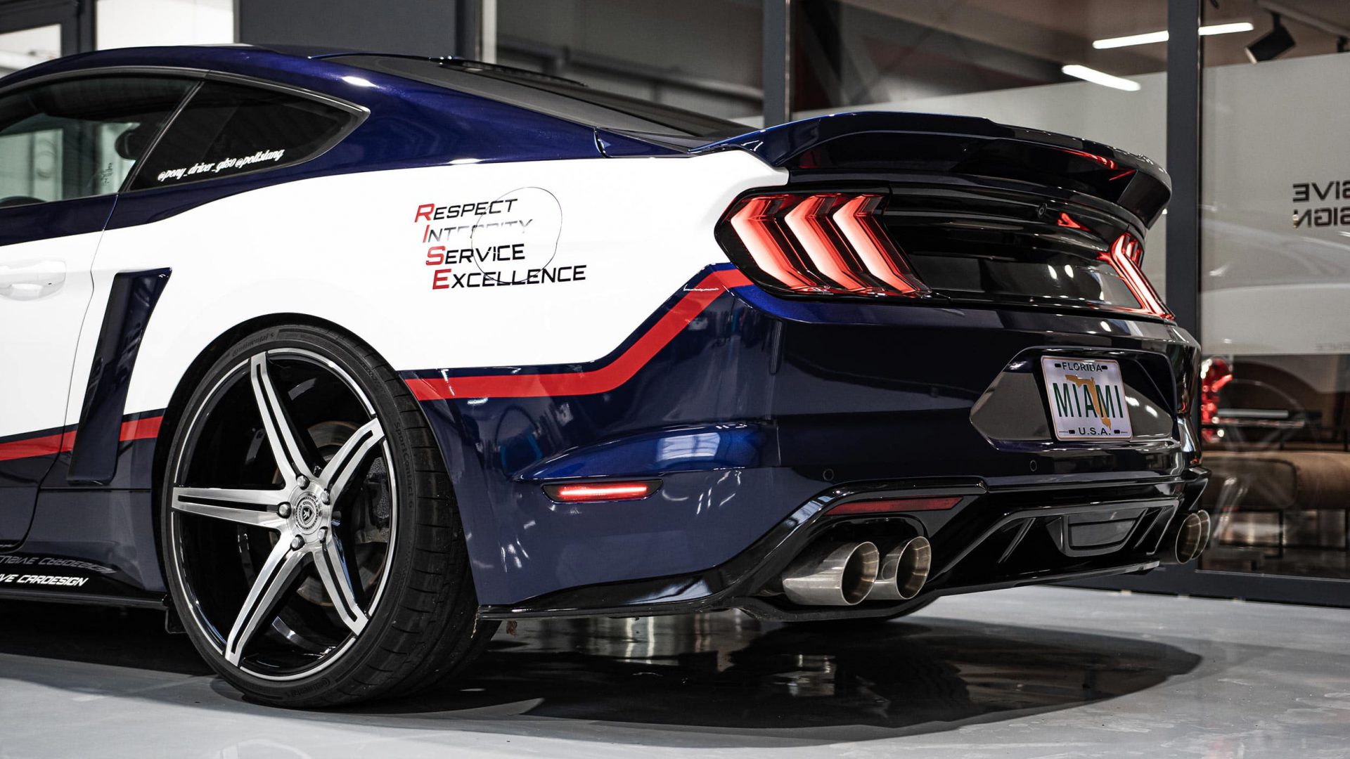 Ford Mustang VI GT FastBack 5.0 - Designfolierung North Miami Beach ...