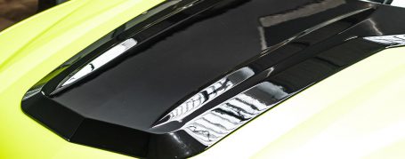 Lamborghini Urus - Folierung in PWF Matt Lizard Lime CC 4170