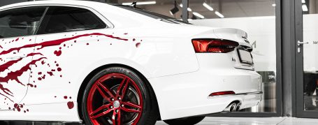 Audi A5 8W6 Coupé - Designfolierung in Blood Splash