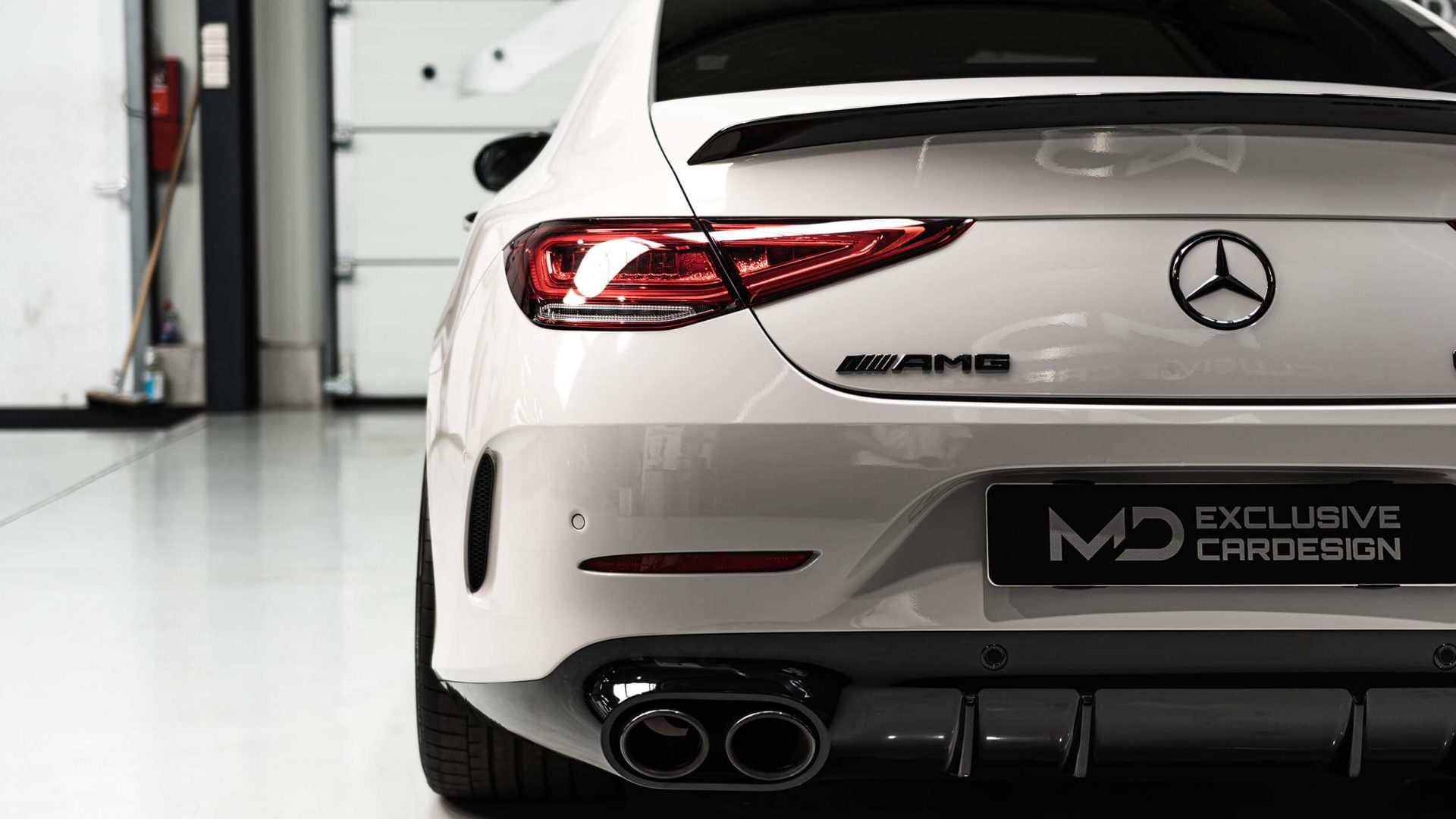 MercedesAMG CLS 53 C257 Folierung in PWF Chalk Grey CC 4166 M&D