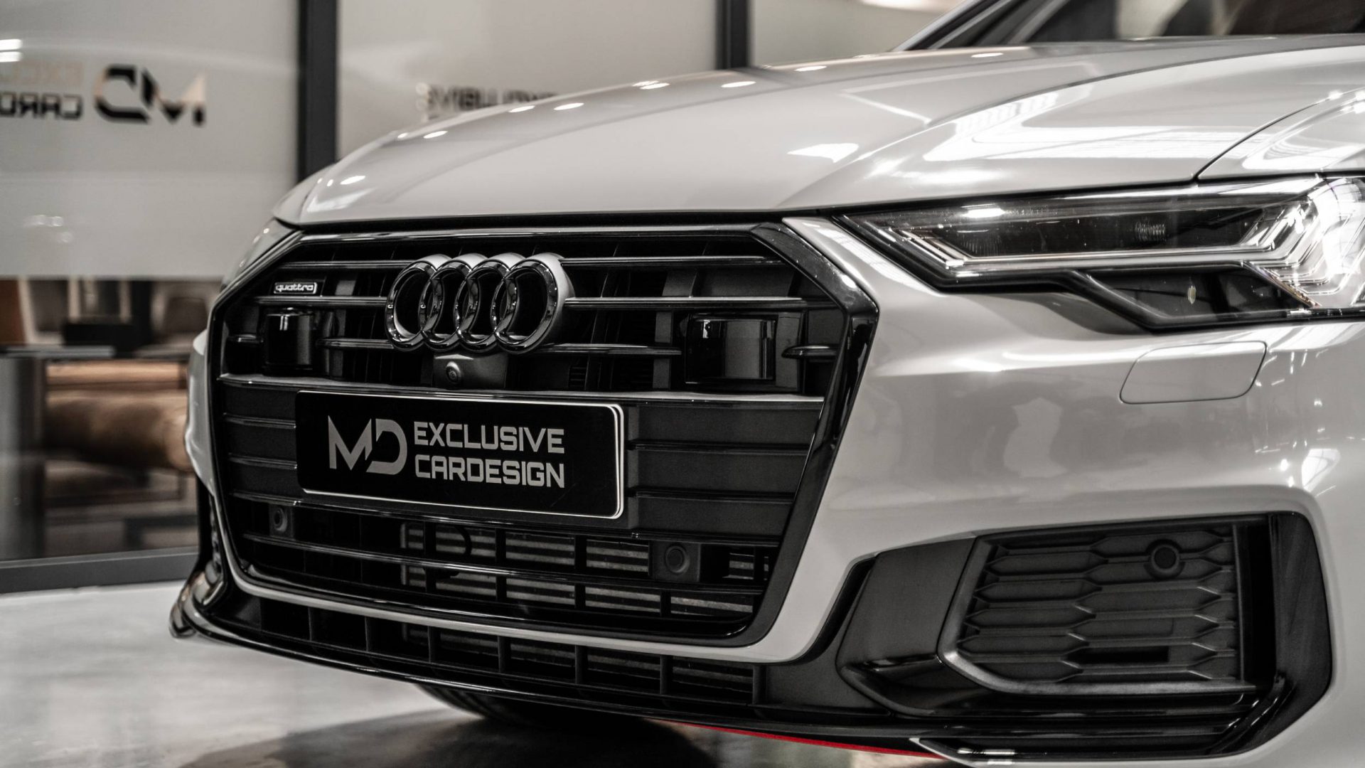 Audi A6 C8 Avant Vollfolierung in PWF Chalk Grey Fahrzeugfolierung